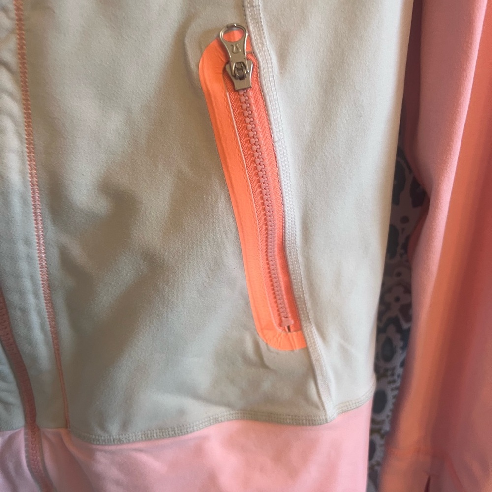 Lululemon Athletica Pink and Gray Full Zip Jacket - Picture 2 of 6